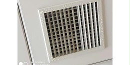 办公室中央空调的风口有很多水珠，是怎么回事？
